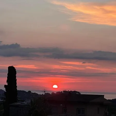 Siki * Λορέτ Ντε Μαρ